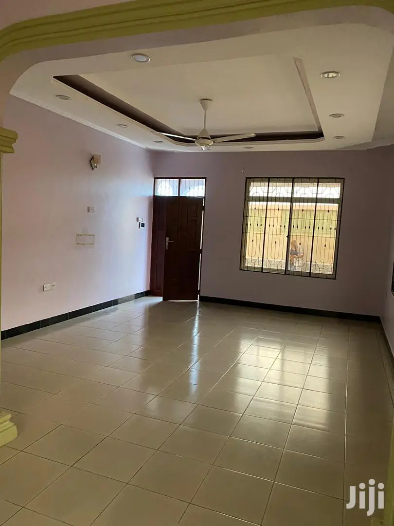 3bdrm House in Kinondoni for rent