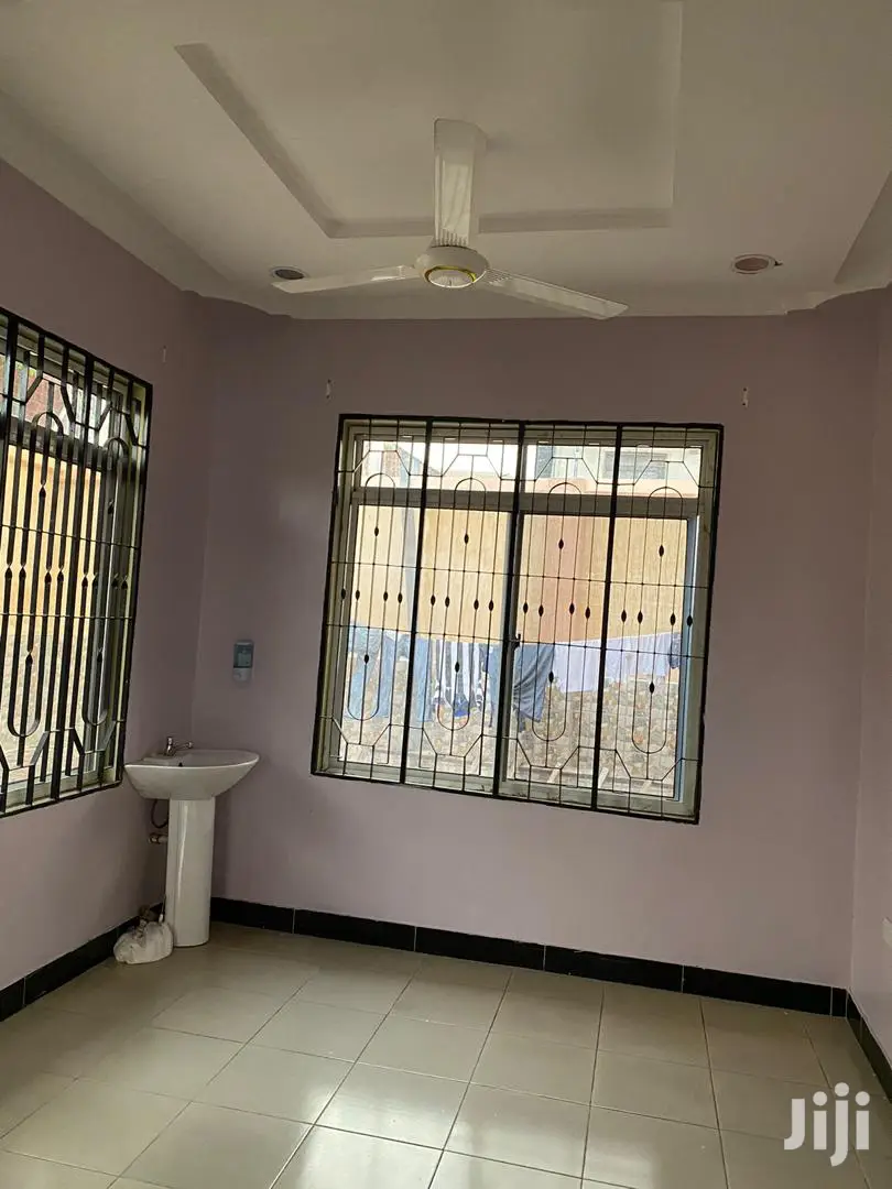 3bdrm House in Kinondoni for rent