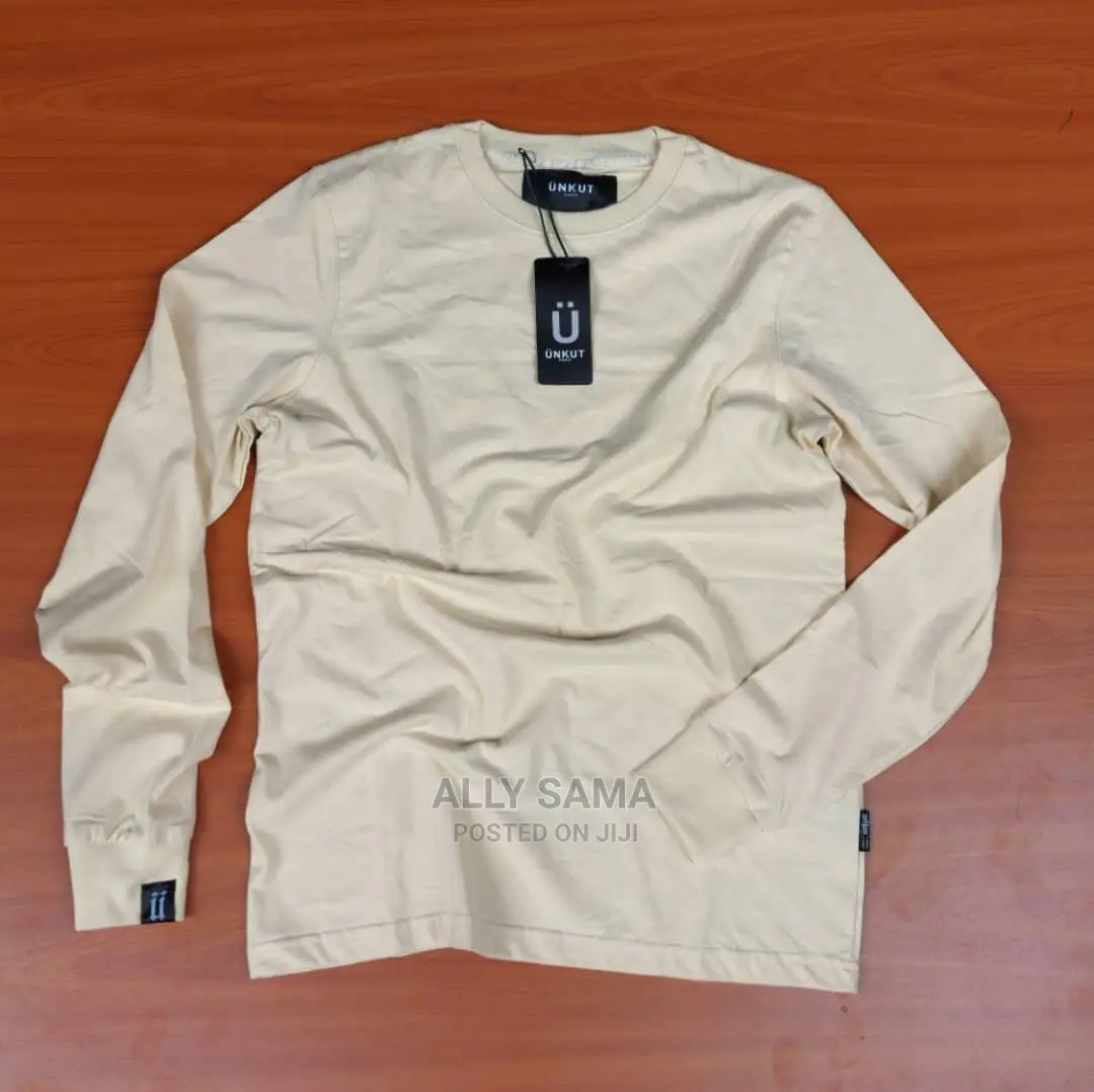 Men's T-Shirt Plain