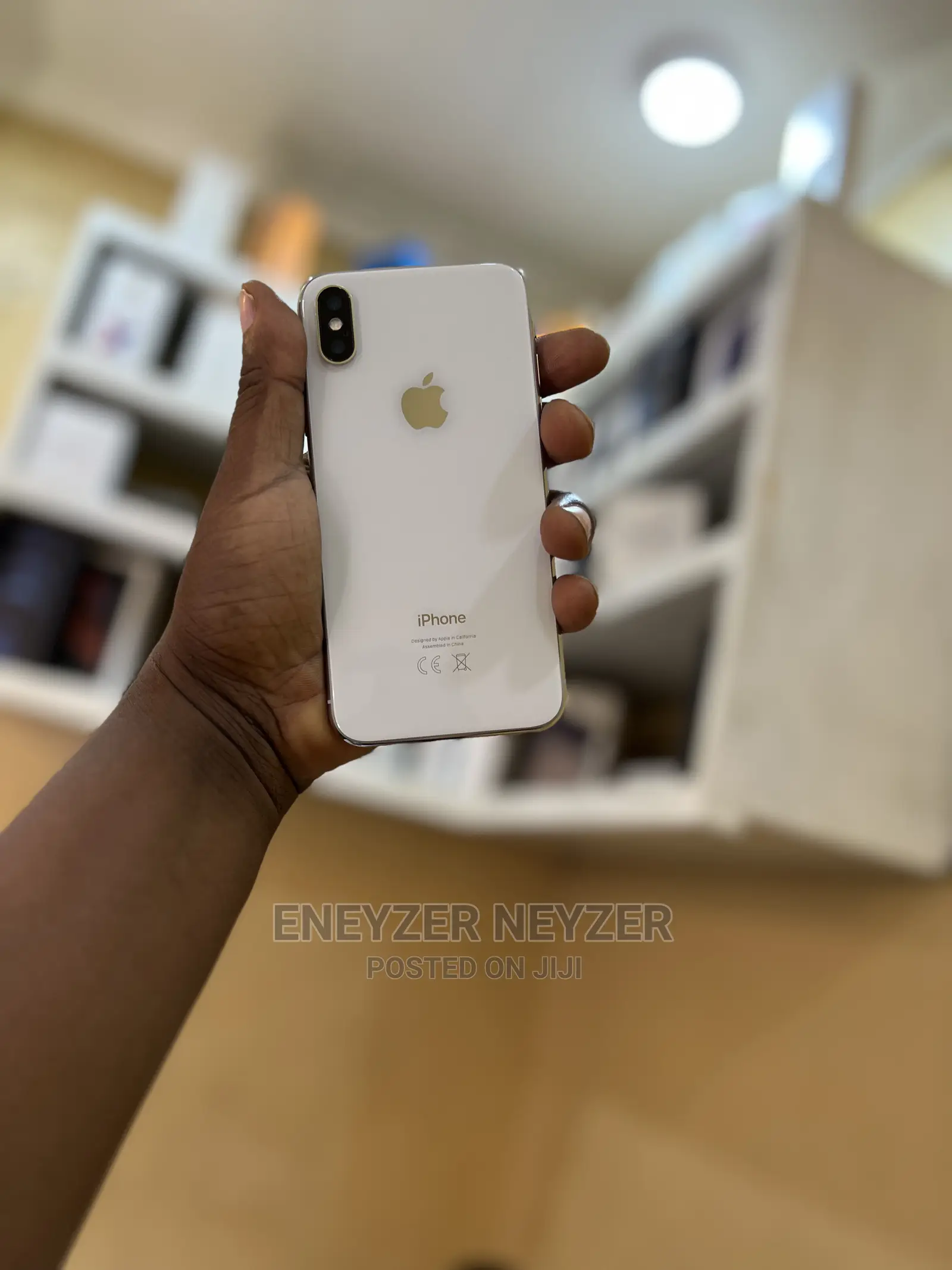 Apple iPhone X 256 GB White