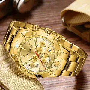 Min Focus Gold Watch