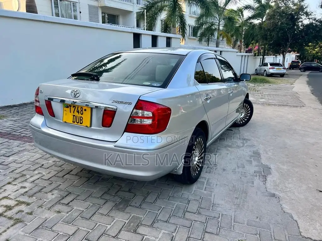 Toyota Premio 2004 Silver