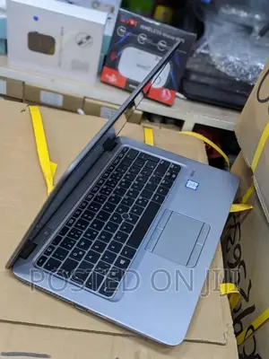 Laptop HP EliteBook 820 G3 8GB Intel Core I5 SSD 256GB