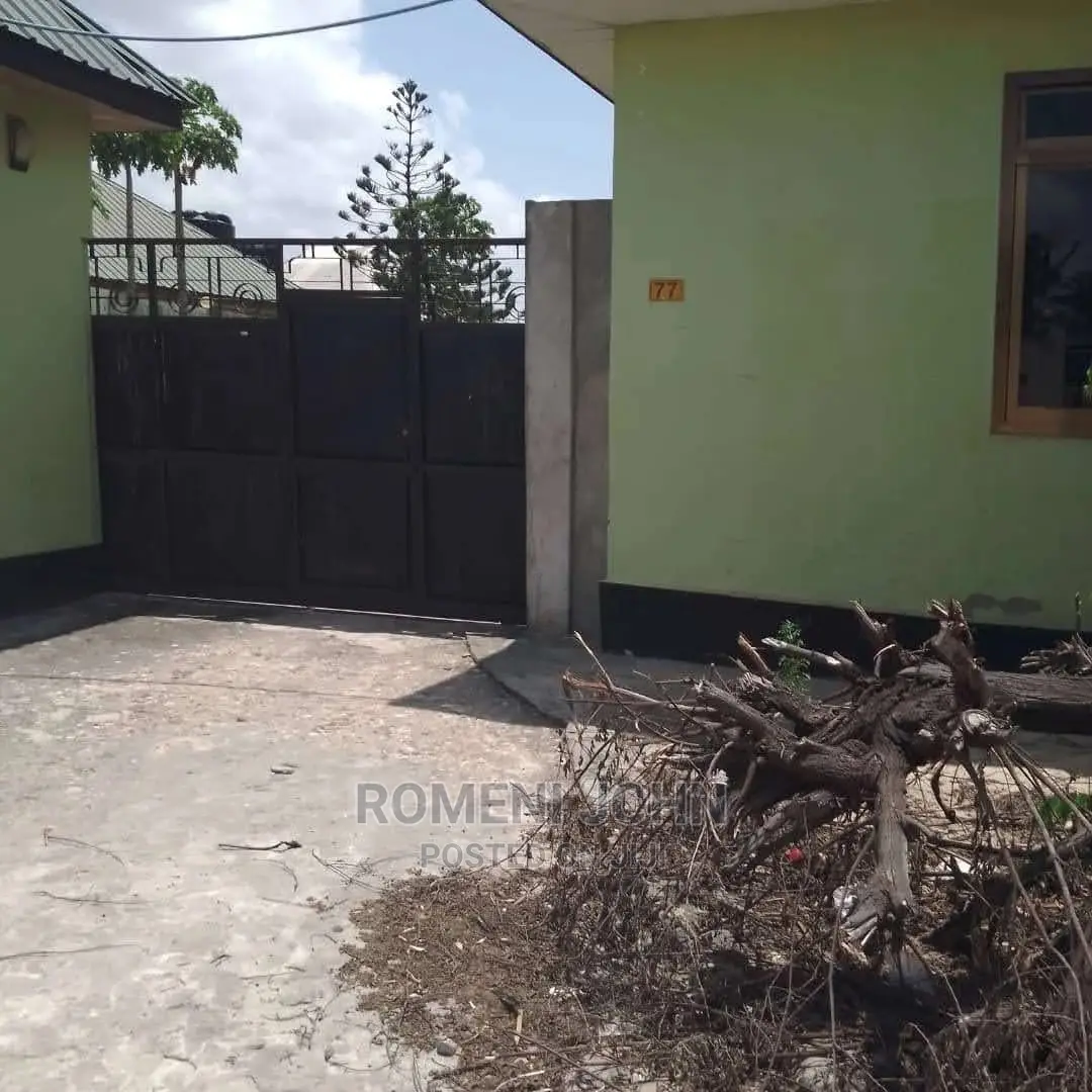 Furnished 4bdrm Farm House in Tanzania Dsm Ukonga for rent
