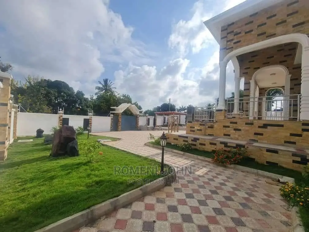 Furnished 5bdrm Farm House in Tanzania Dsm Ubungo, Ukonga for Sale