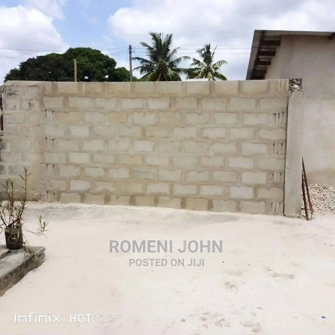 Furnished 5bdrm Apartment in Tanzania Dsm Ukonga for Sale