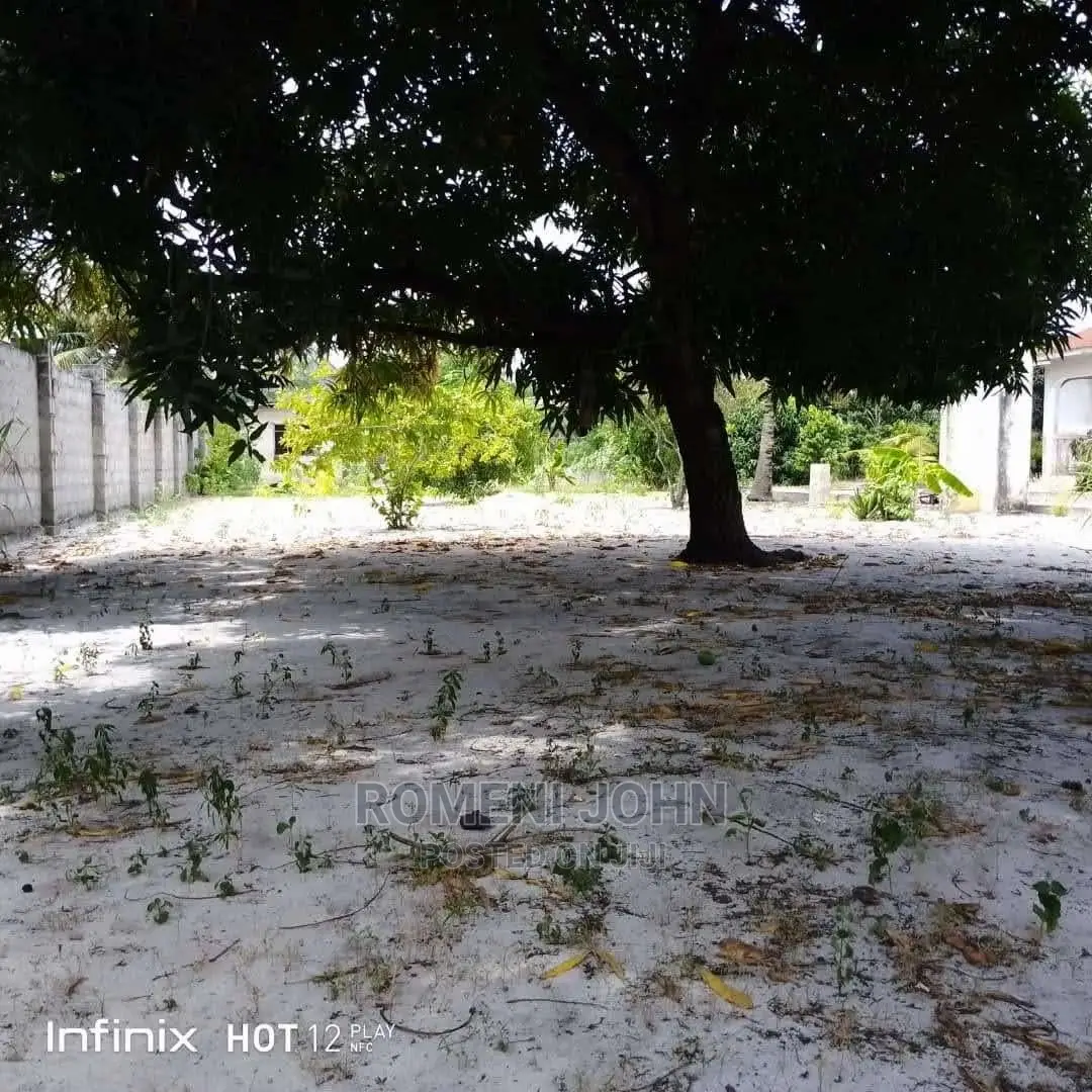 Furnished 5bdrm Apartment in Tanzania Dsm Ukonga for Sale