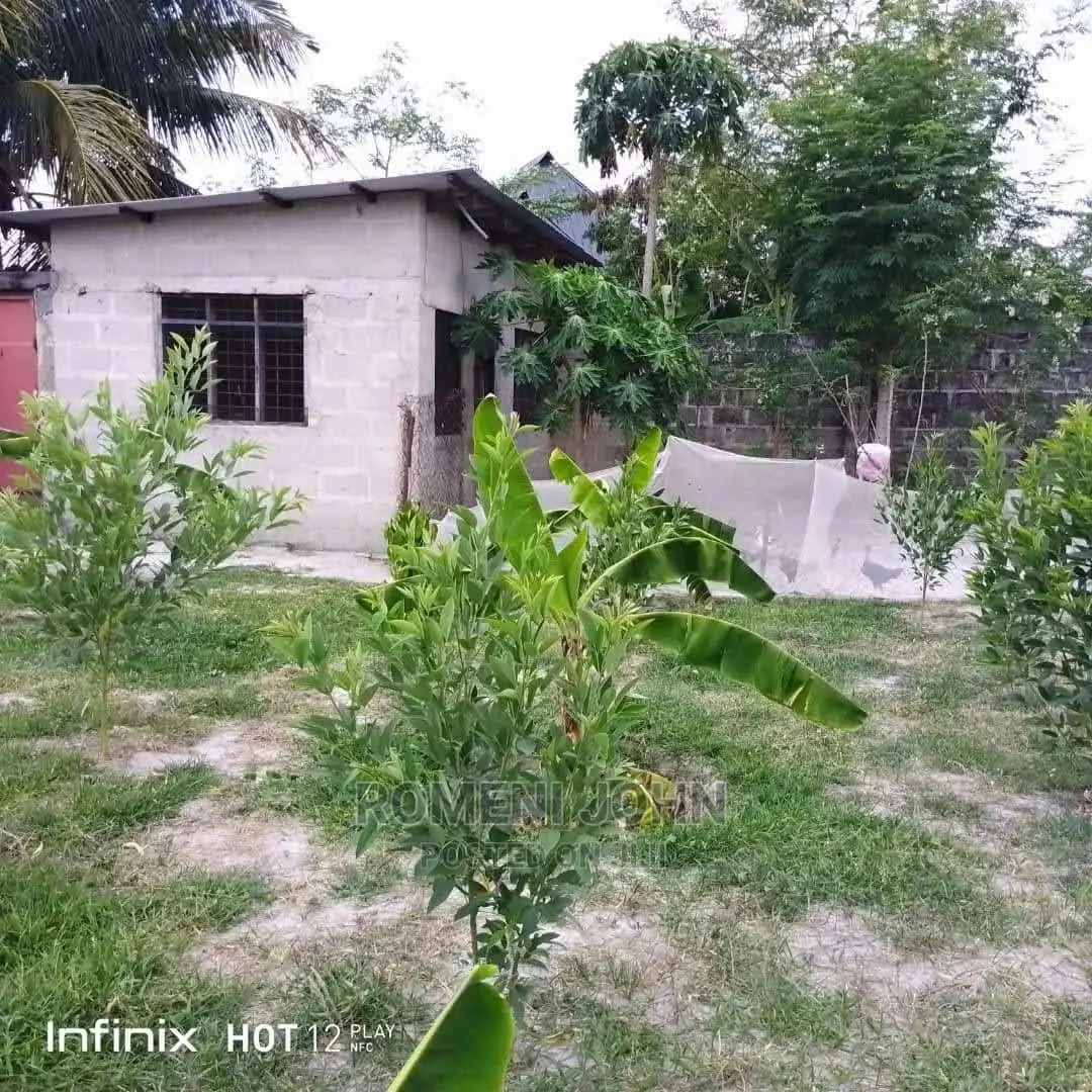 Furnished 5bdrm Apartment in Tanzania Dsm Ukonga for Sale