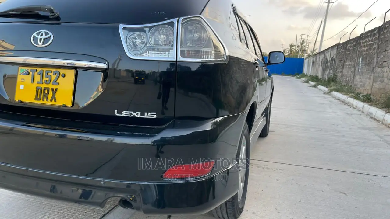 Toyota Harrier 2006 Black
