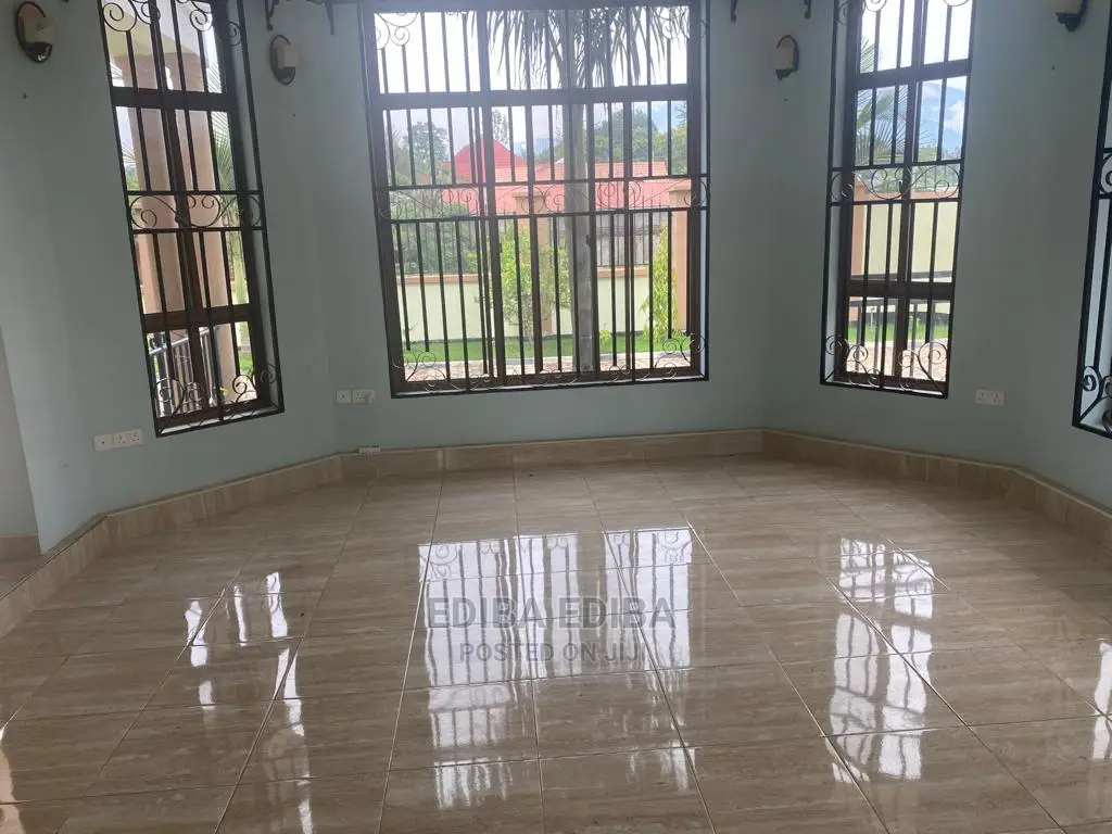 4bdrm House in Ediba Real Estate, Njiro for Rent