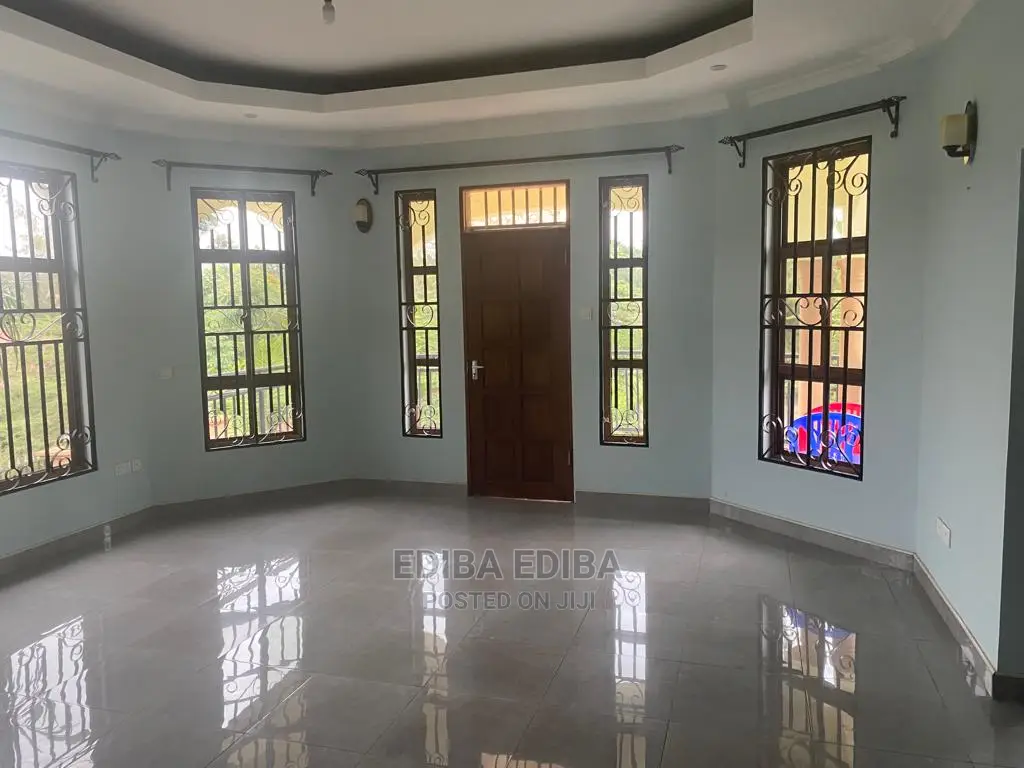 4bdrm House in Ediba Real Estate, Njiro for Rent