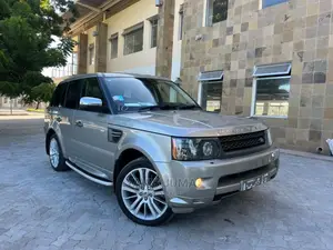 Land Rover Range Rover Sport 2010 Gold