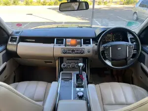 Land Rover Range Rover Sport 2010 Gold