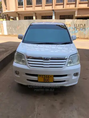 Toyota Noah 2.0 AWD (8 Seater) 2003 White