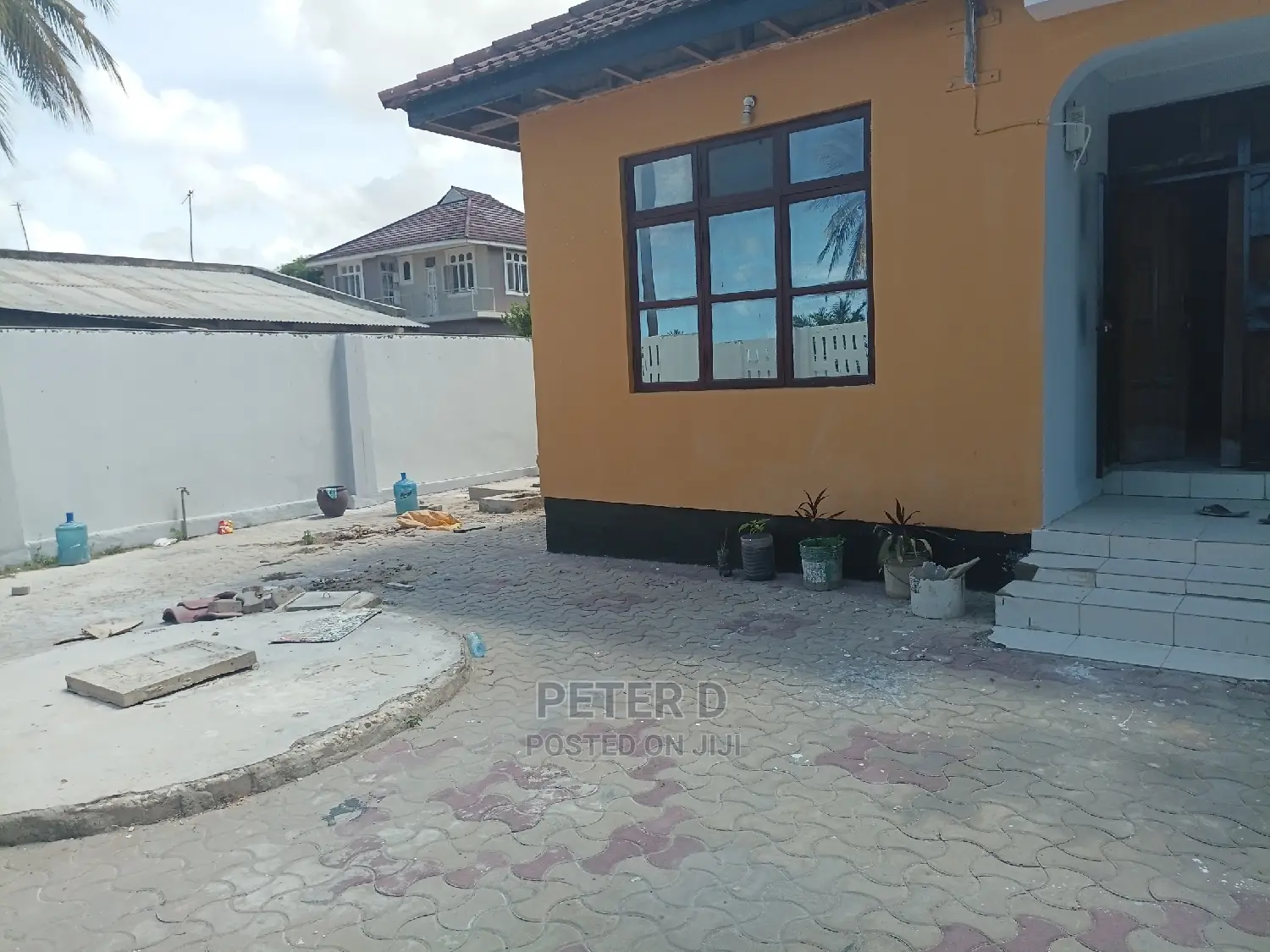 3bdrm House in Mbezi for Rent