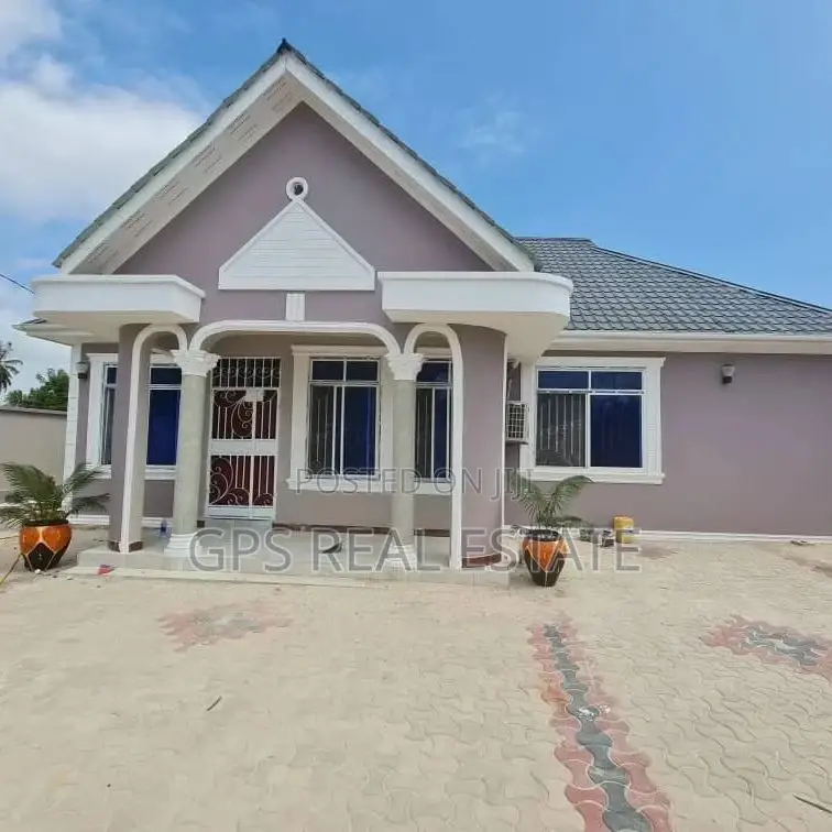 3bdrm House in Madale Contena, Kinondoni for Sale