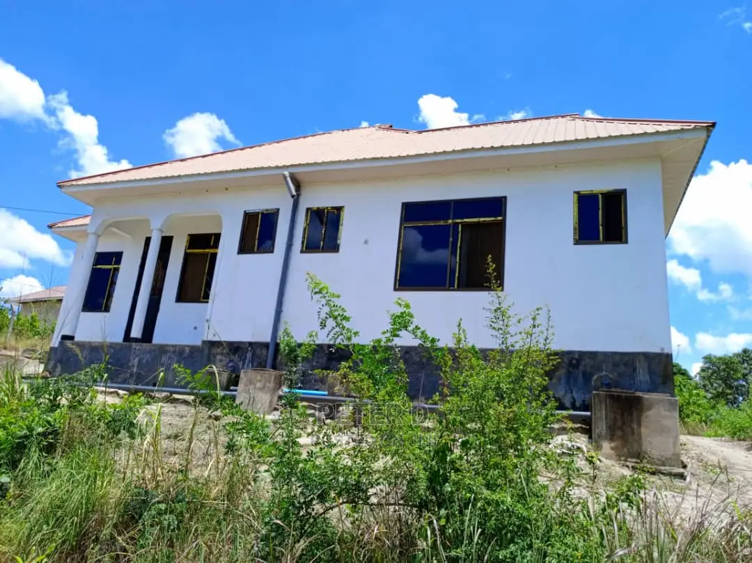 3bdrm House in Mbezi for Sale