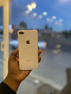 Apple iPhone 8 Plus 64 GB Gold