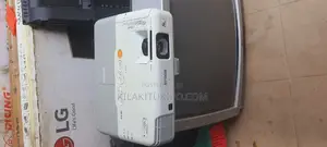EPSON Projector Eb925