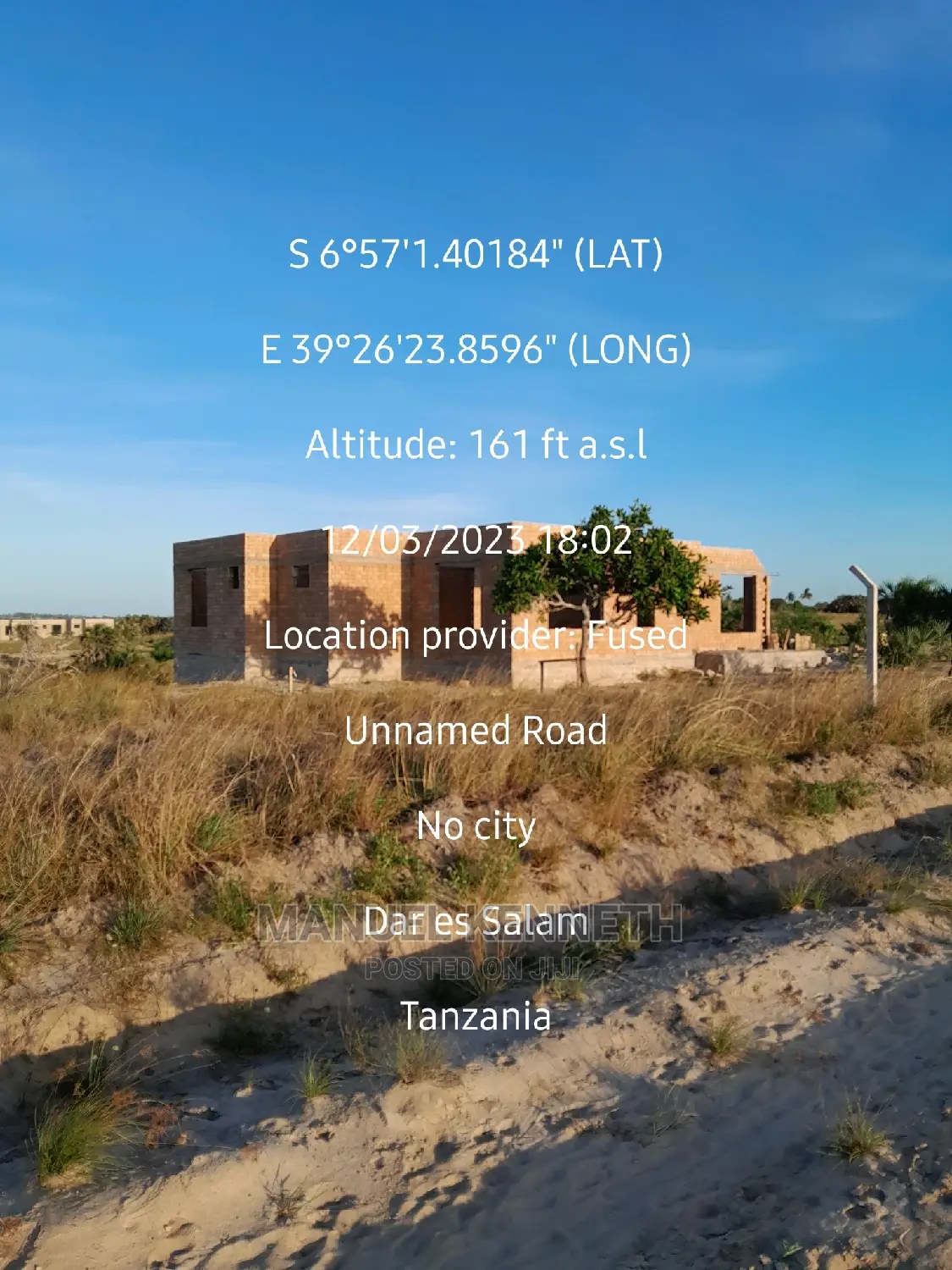 Kigamboni Amani Gomvu Unfinished House for Sale.