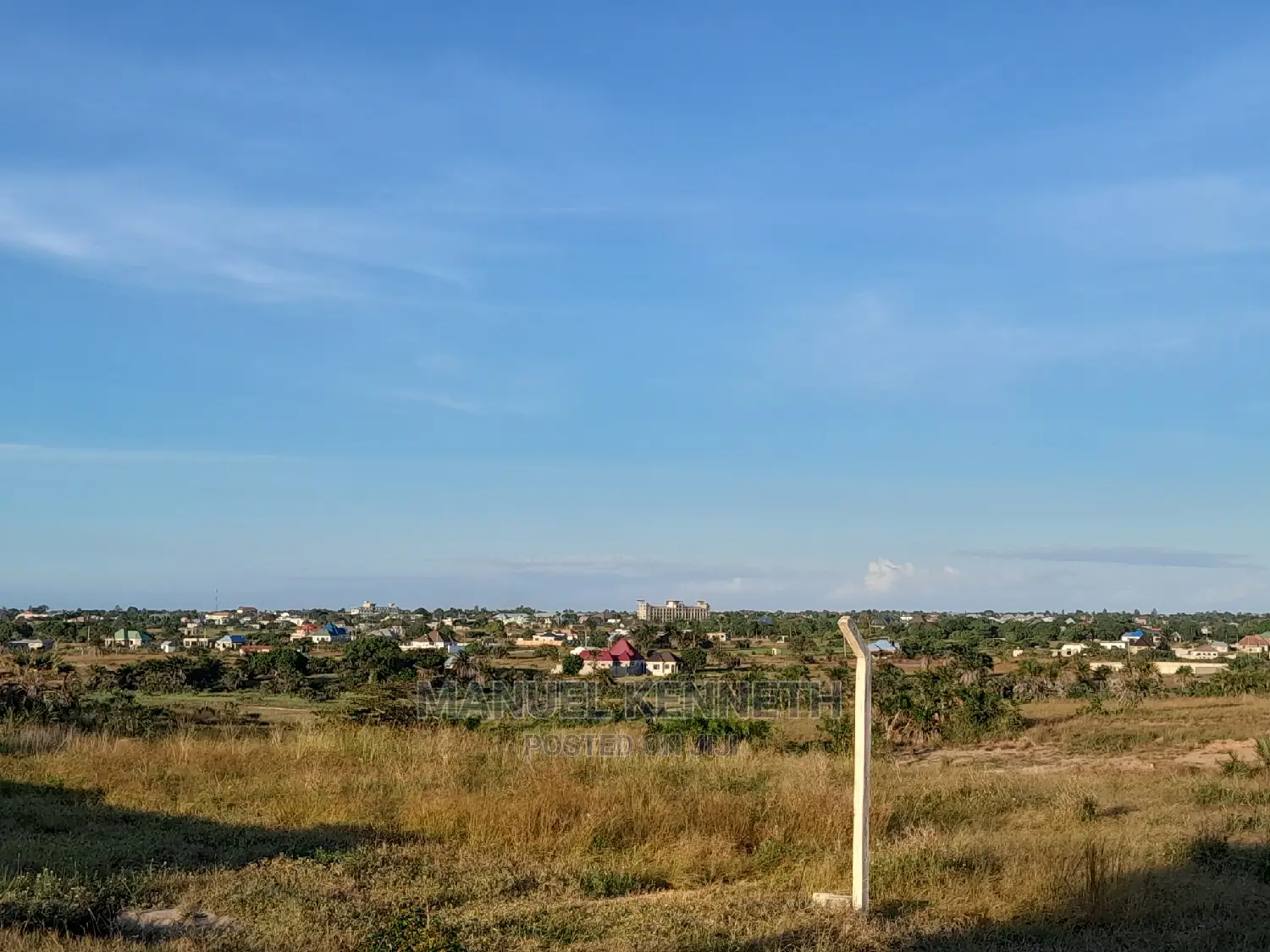 Kigamboni Amani Gomvu Unfinished House for Sale.