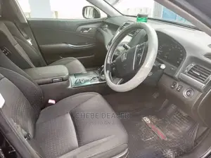 Toyota Crown 2010 Black