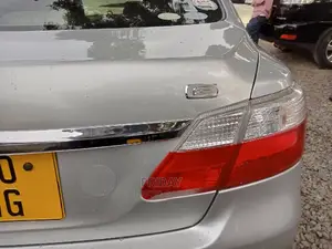 Toyota Premio 1.5 FWD 2008 Silver