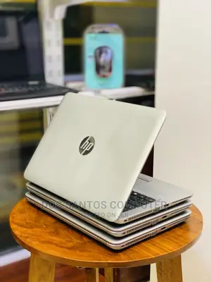 New Laptop HP EliteBook 820 G3 8GB Intel Core I5 HDD 256GB