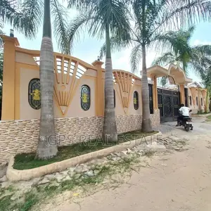 3bdrm House in Mbezi Makabe, Kinondoni for Sale