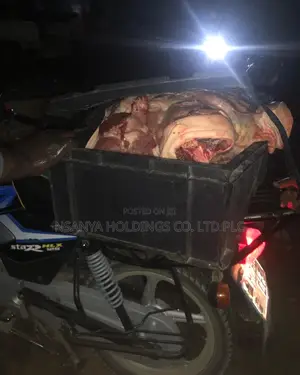 Tunauza Nyama Ya Nguruwe Ya Kawaida Kg 1 TSHS 15,000/=