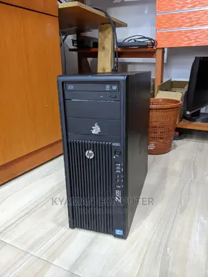 Desktop Computer HP Z420 8GB Intel Xeon HDD+SSD 500GB