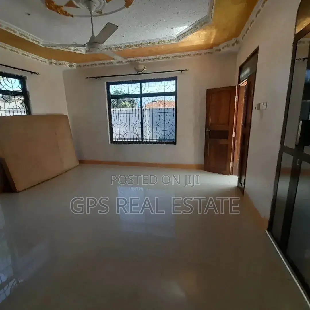 3bdrm House in Tuangoma, Kigamboni for Sale