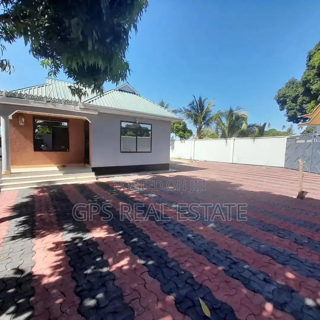 3bdrm House in Tuangoma, Kigamboni for Sale