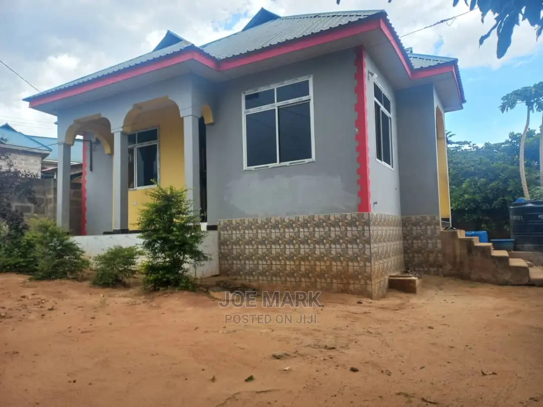 3bdrm House in Mark Real Estate, Mbezi for Sale