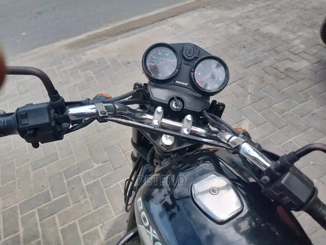 Bajaj Boxer 150 UG 2022 Black
