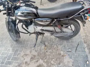 Bajaj Boxer 150 UG 2022 Black