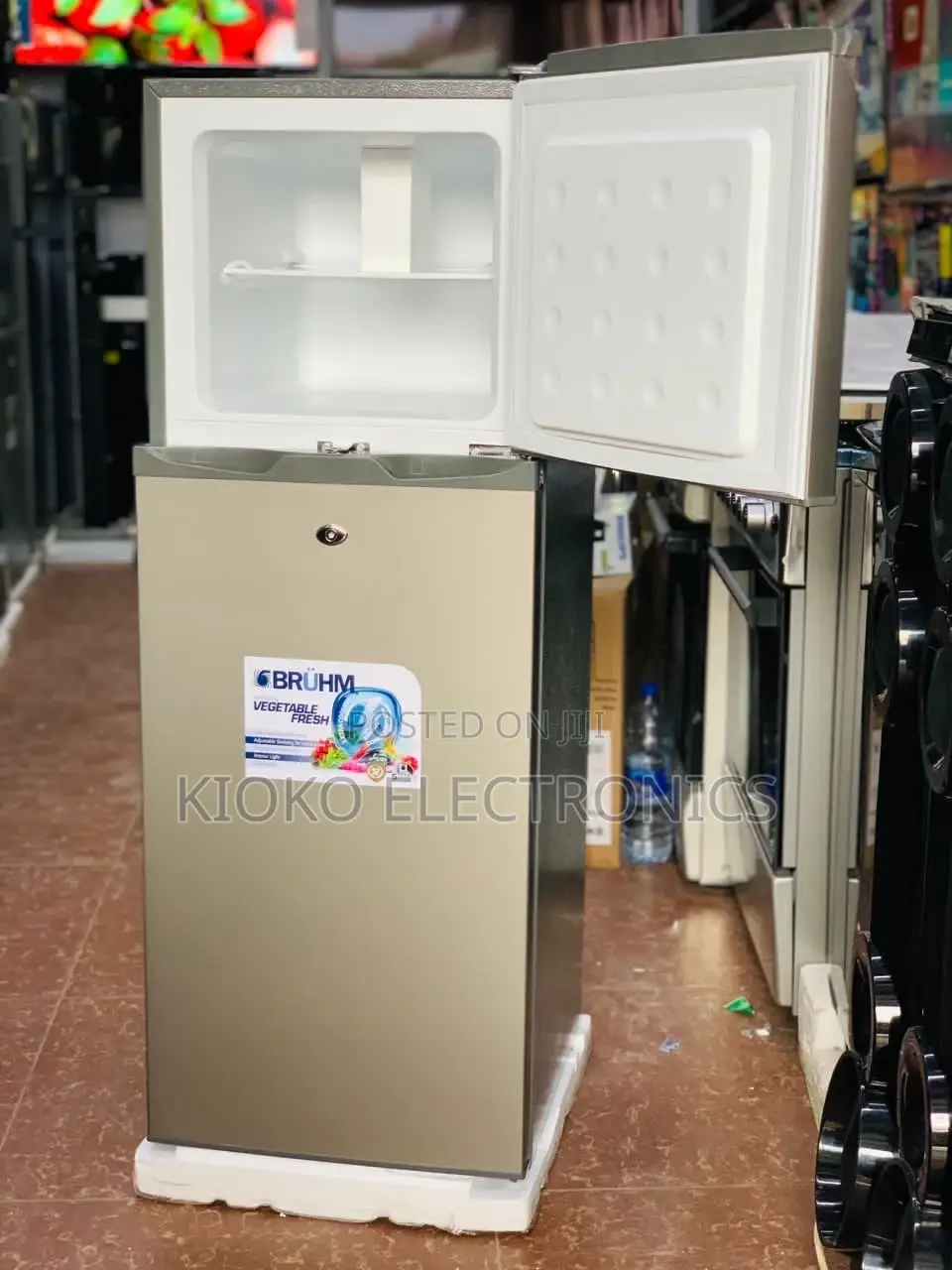 138 Liters Bruhm Fridge