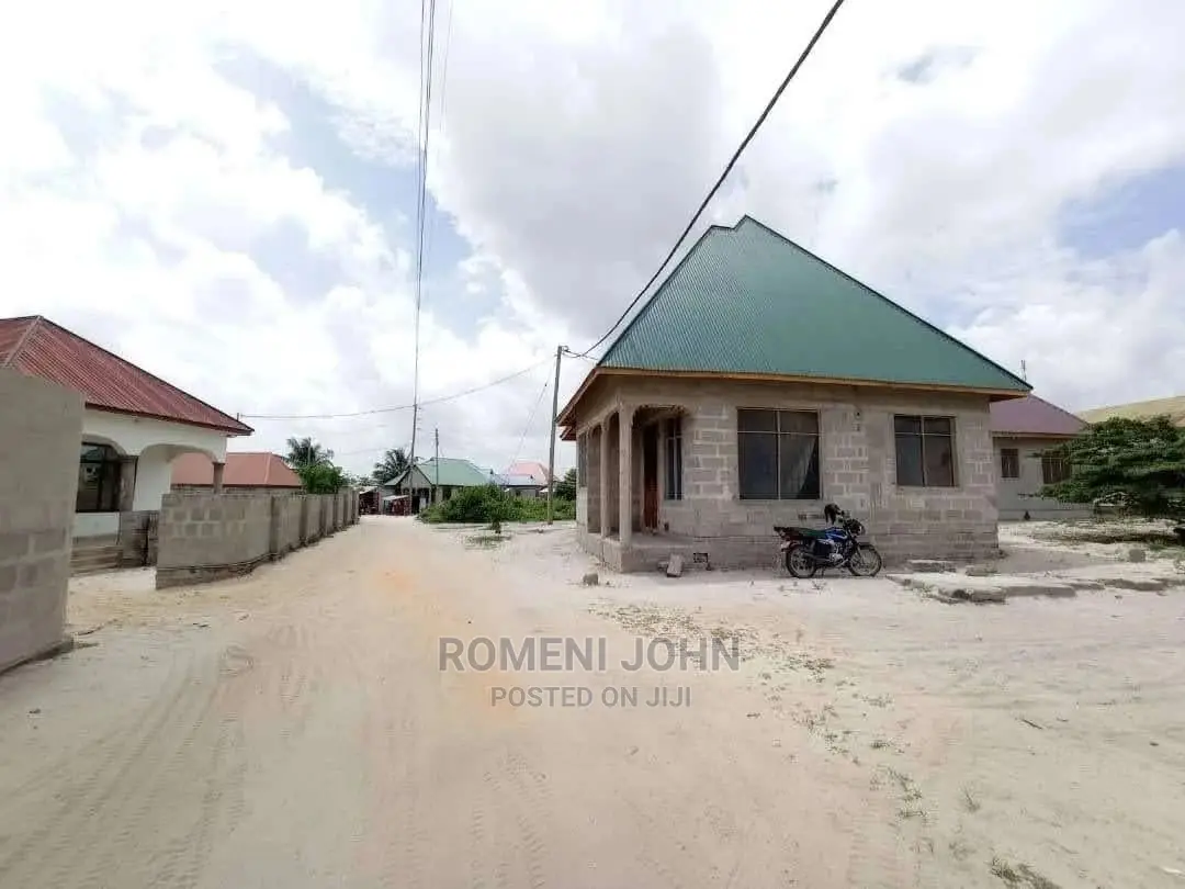 Furnished 3bdrm Townhouse/Terrace in Tanzania Dsm Ukonga for Sale