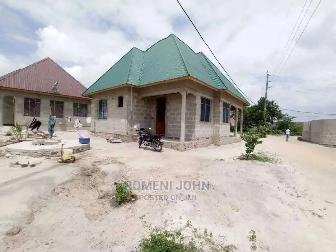 Furnished 3bdrm Townhouse/Terrace in Tanzania Dsm Ukonga for Sale