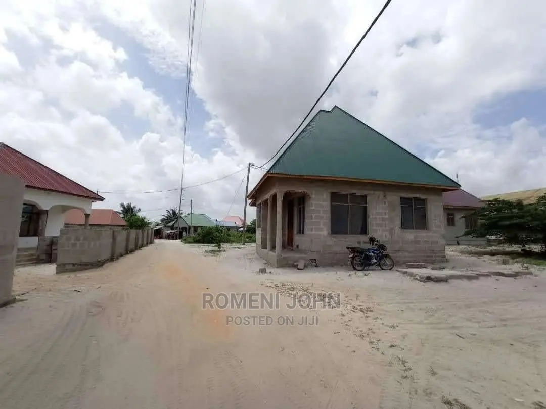 Furnished 3bdrm Townhouse/Terrace in Tanzania Dsm Ukonga for Sale