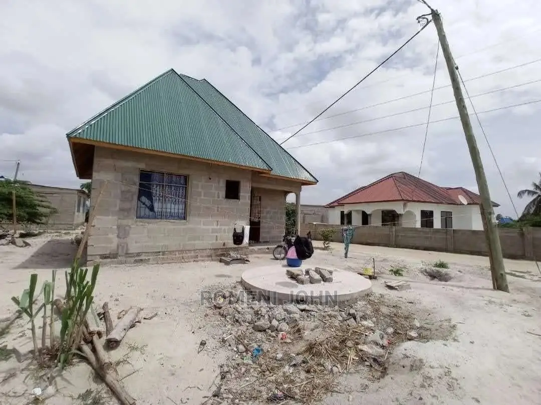 Furnished 3bdrm Townhouse/Terrace in Tanzania Dsm Ukonga for Sale