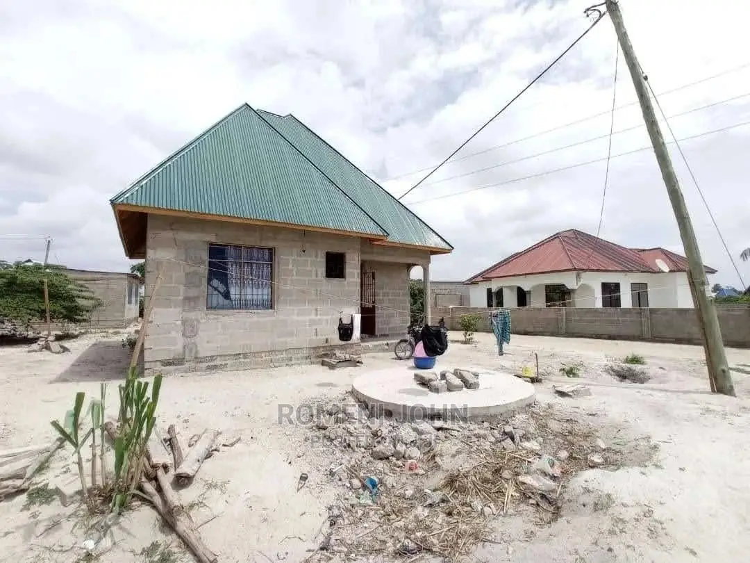 Furnished 3bdrm Townhouse/Terrace in Tanzania Dsm Ukonga for Sale