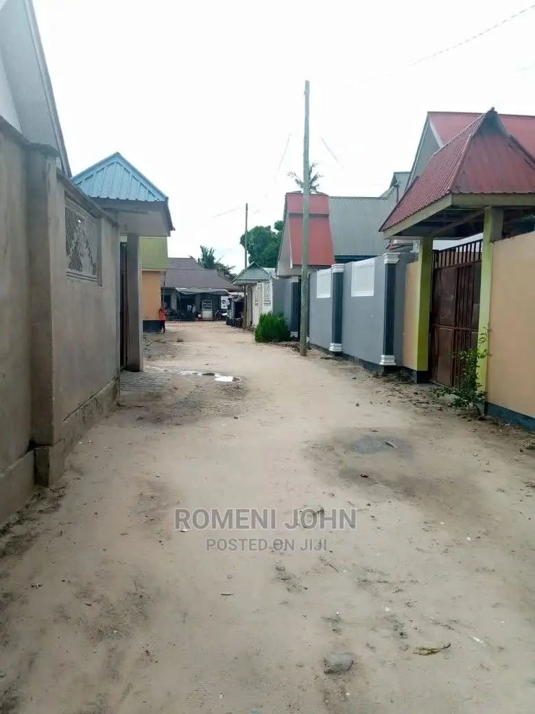 Furnished 3bdrm Townhouse/Terrace in Tanzania Dsm Temeke, Ukonga