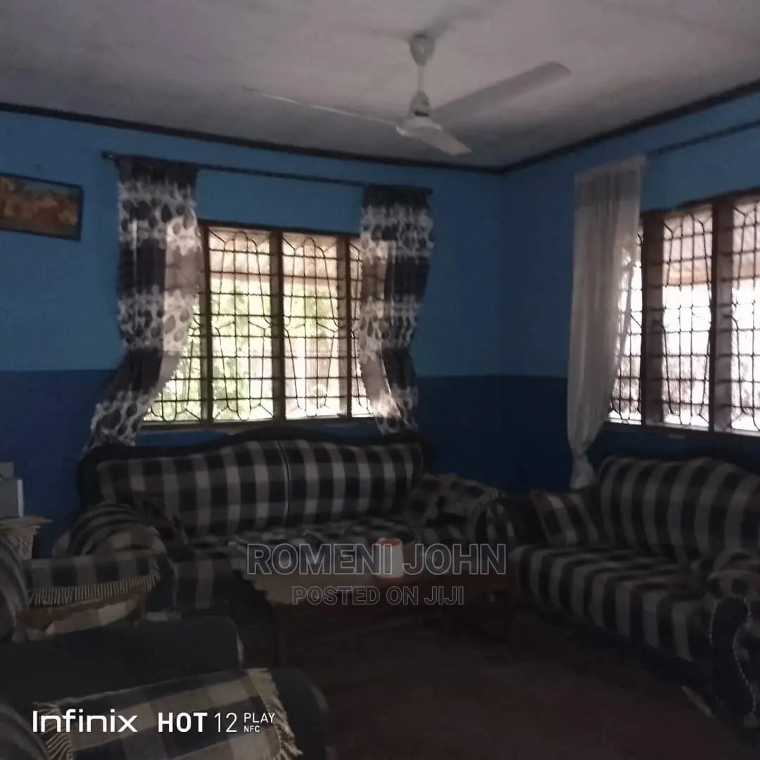 Furnished 6bdrm Townhouse/Terrace in Tanzania Dsm Ukonga for Sale