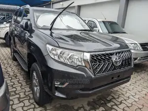 Toyota Land Cruiser Prado 3.0 190hp 2018 Gray