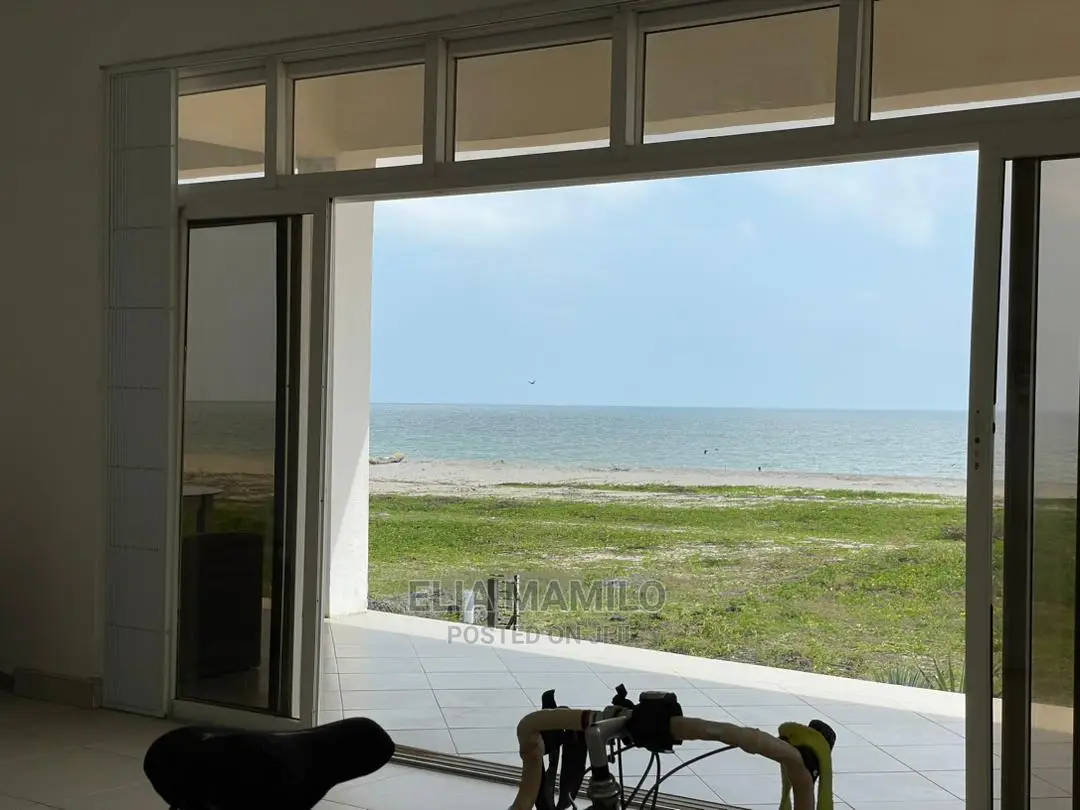 4bdrm House in Kunduchi, Dar Es for Sale