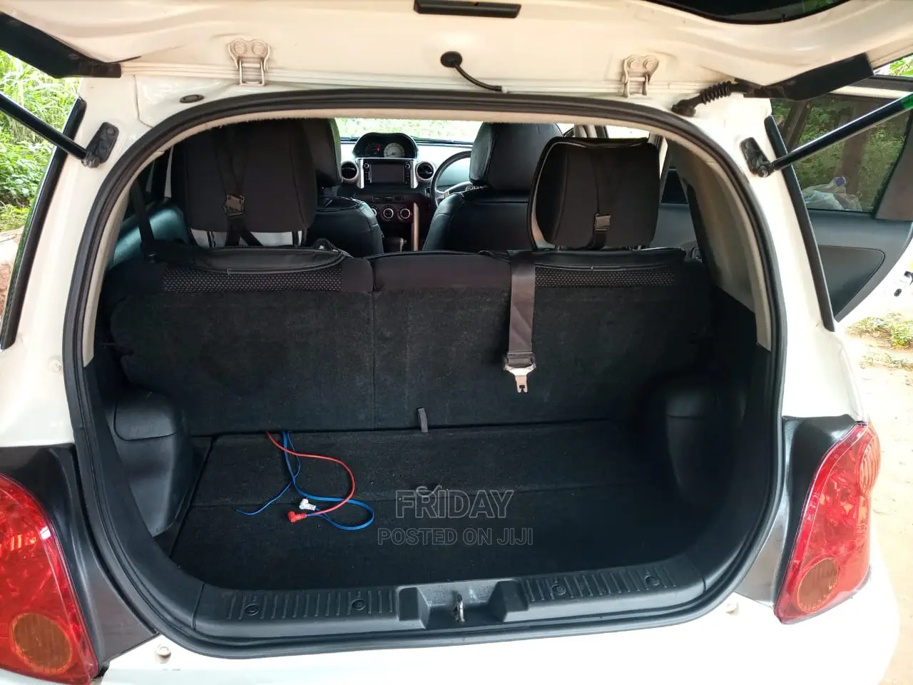 Toyota IST 2004 White