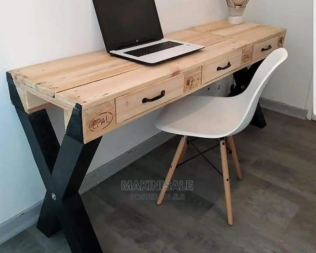 Office Table Nzuri Sana