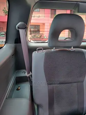 Toyota RAV4 2004 Gray