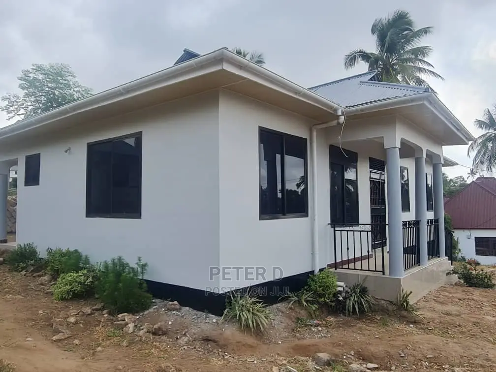 3bdrm House in Goba for Sale